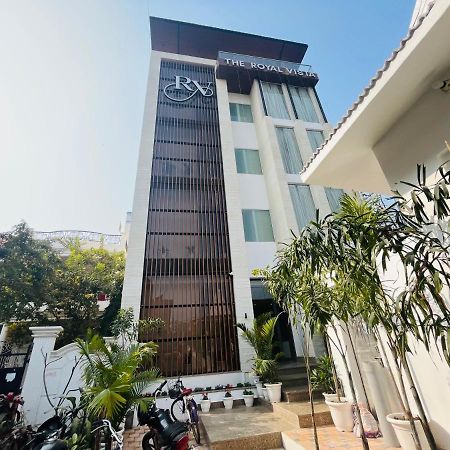 Hotel The Royal Vista Benares Buitenkant foto